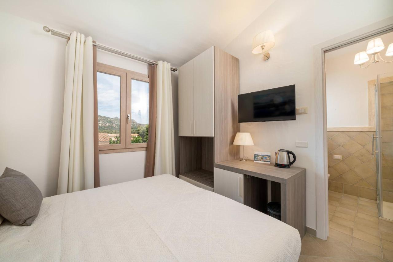 Residenza L'Alzoni Hotel San Teodoro  Ngoại thất bức ảnh