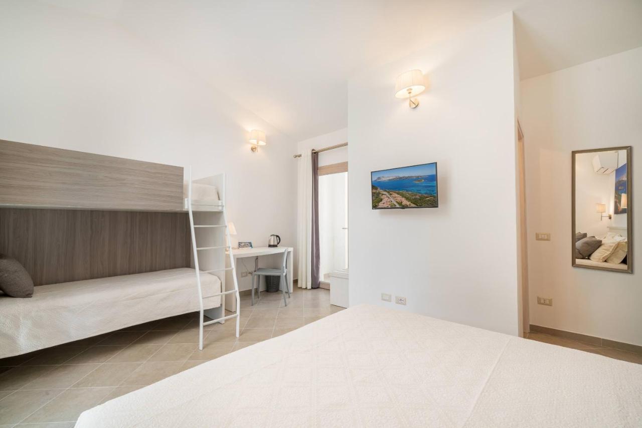 Residenza L'Alzoni Hotel San Teodoro  Ngoại thất bức ảnh