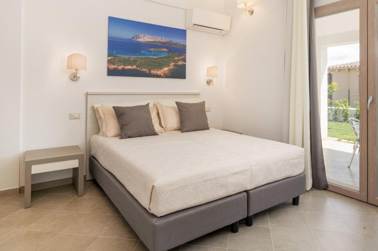 Residenza L'Alzoni Hotel San Teodoro  Ngoại thất bức ảnh