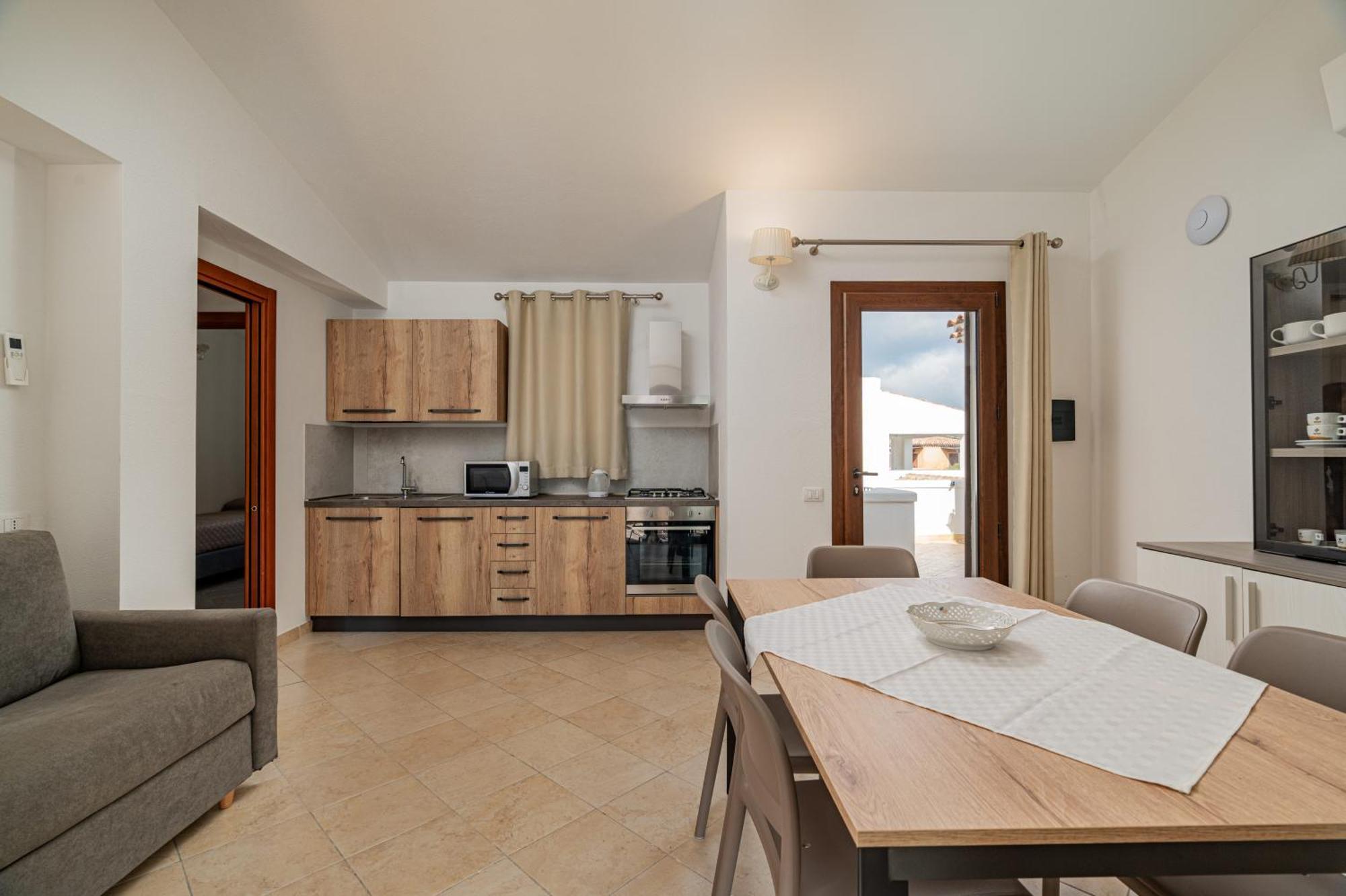 Residenza L'Alzoni Hotel San Teodoro  Ngoại thất bức ảnh