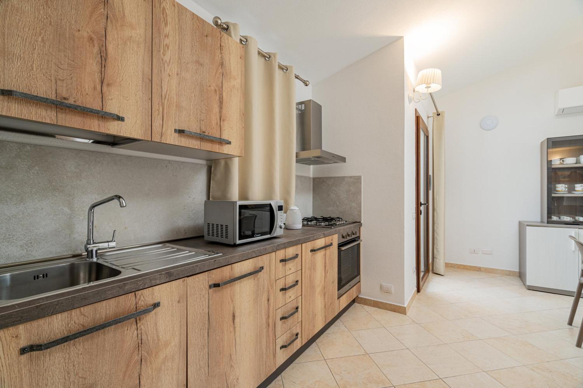 Residenza L'Alzoni Hotel San Teodoro  Ngoại thất bức ảnh