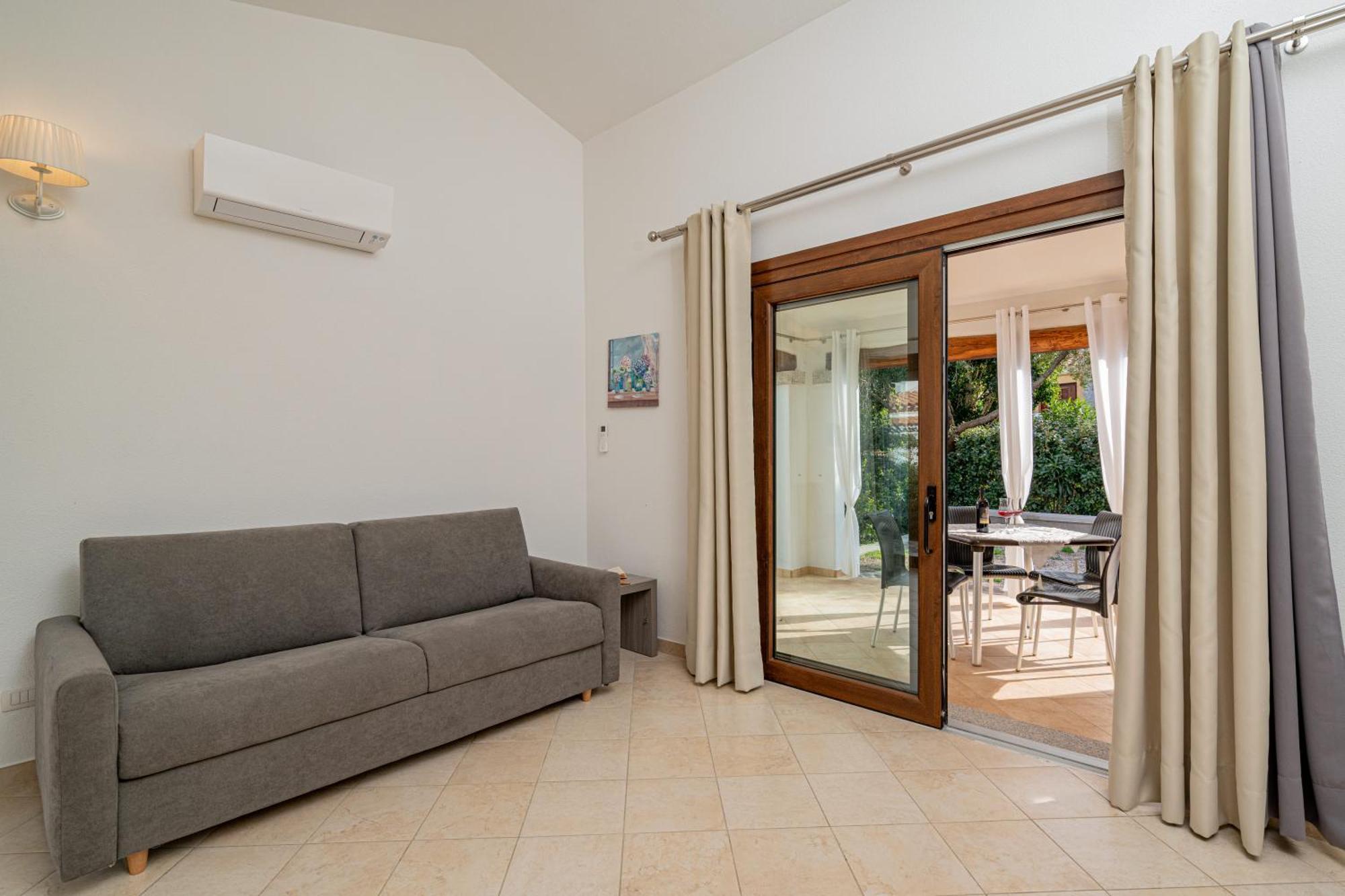 Residenza L'Alzoni Hotel San Teodoro  Ngoại thất bức ảnh